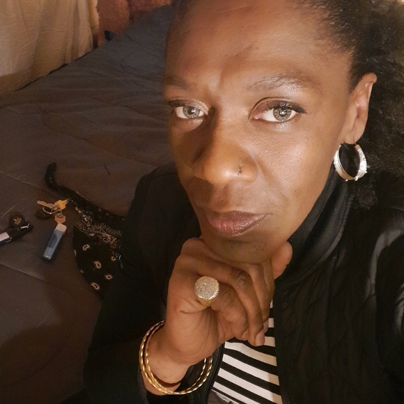 Meet your Posher, Paula - Picture 14 of 16